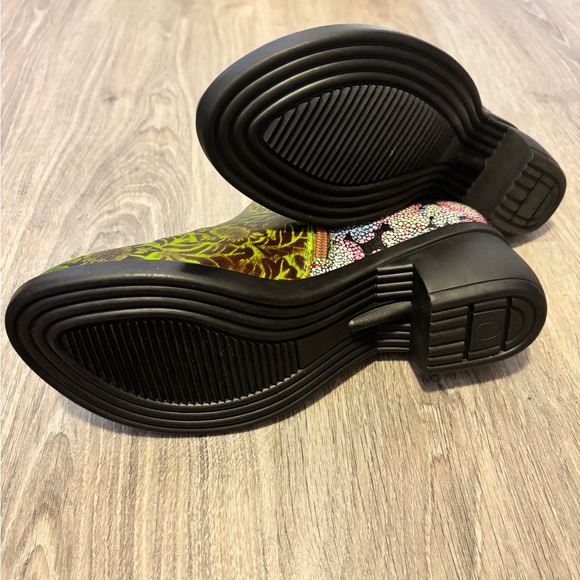 NEW Soffia size40 green floral accent ankle boots - Picture 5 of 6